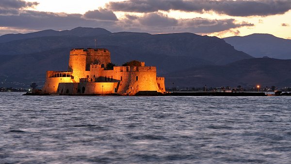 Burg am Meer